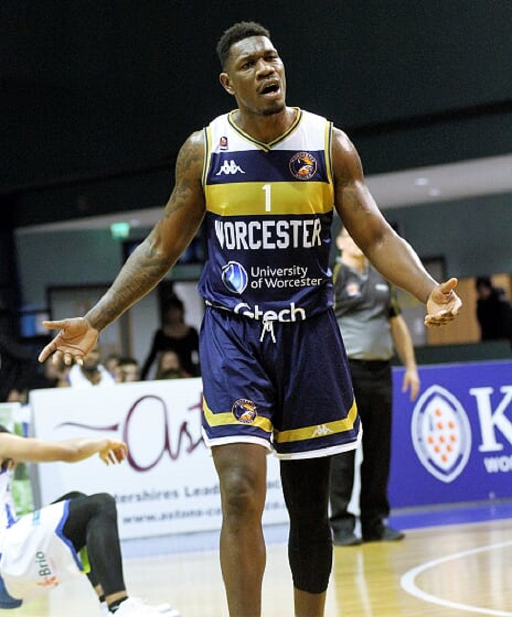 Worcester Wolves lose at Leicester Riders